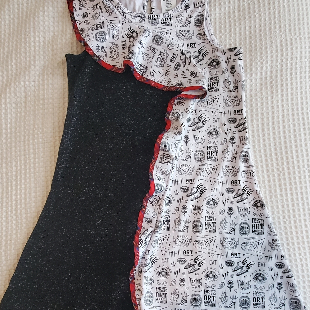 Disney Cruella De Vil Black and White Graphic Dress